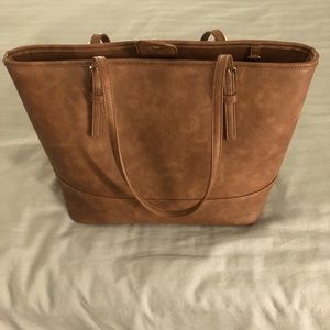 Urban Expressions tote